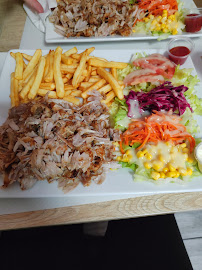 Plats et boissons du Restaurant turc Istanbul Kebab à Valence - n°2
