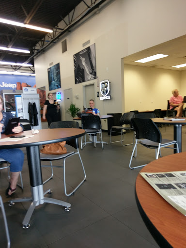 Car Dealer «Falls Chrysler Jeep Dodge», reviews and photos, 4100 State Rd, Cuyahoga Falls, OH 44223, USA