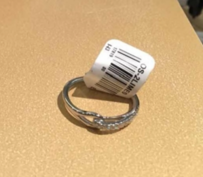 Jewelry Store «Kay Jewelers», reviews and photos, 532 Northtown Dr Space #7, Minneapolis, MN 55432, USA