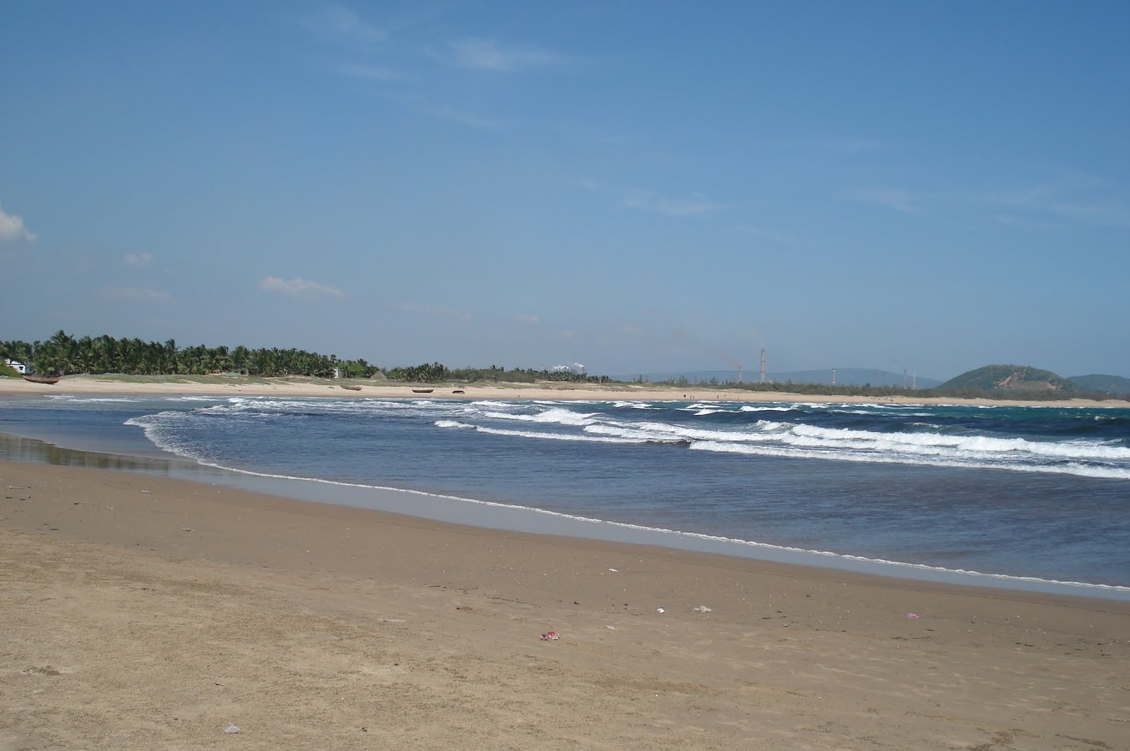 Fotografie cu Appikonda Beach cu nivelul de curățenie in medie
