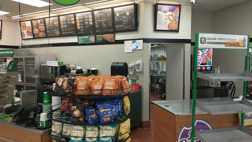 Department Store «Walmart Supercenter», reviews and photos, 30729 Lyon Center Dr, New Hudson, MI 48165, USA