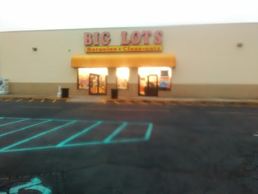 Discount Store «Big Lots», reviews and photos, 888 Green Blvd, Aurora, IN 47001, USA