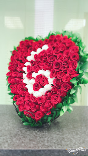 Florist «More Than Flowers», reviews and photos, 109 SE 2nd St, Miami, FL 33131, USA