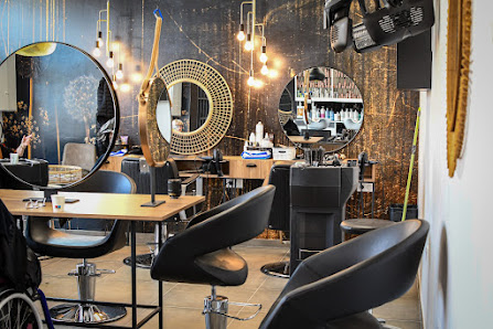 MILL ´ N HAIR coiffure & barber 16 Rue de Cluny, 71300 Montceau-les-Mines, France