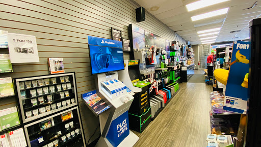 Video Game Store «GameStop», reviews and photos, 3150 Alpine Ave NW L, Walker, MI 49544, USA