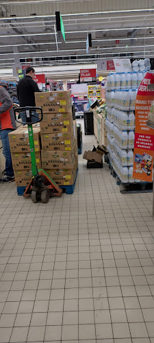 Centre commercial Carrefour L'Haÿ Les Roses à L'Haÿ-les-Roses