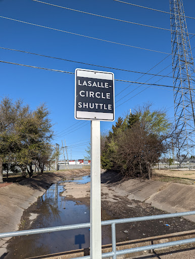 LaSalle Circle shuttle stop