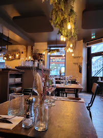 Atmosphère du Restaurant Chez Minnà à Paris - n°3