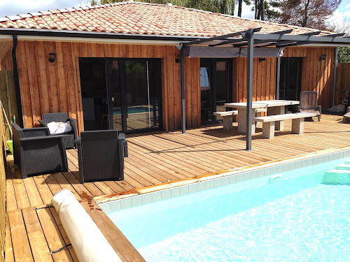 Lodge Villas Nuytens Arès avec piscine et SPA location de vacances entre Bassin d'Arcachon et Océan proche Andernos les bains Bordeaux Arès