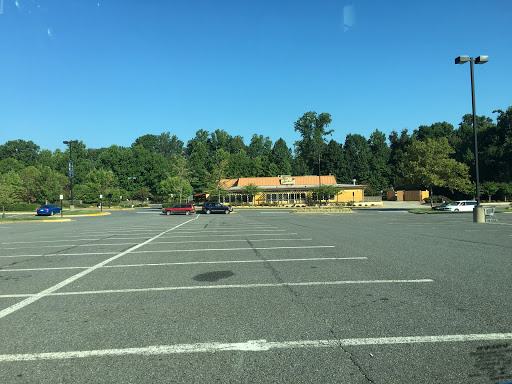 Department Store «Saks OFF 5TH», reviews and photos, 12995 Fair Lakes Shopping Center, Fairfax, VA 22033, USA