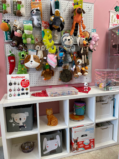 Pet Groomer «Furry Tails Pet Grooming», reviews and photos, 865 Cypress Pkwy, Poinciana, FL 34759, USA