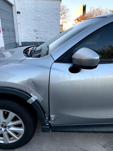 Auto Body Shop «Kissimmee Collision Center», reviews and photos, 1110 S John Young Pkwy, Kissimmee, FL 34741, USA