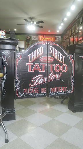 Tattoo Shop «3rd Street Tattoo», reviews and photos, 331 Pacific Coast Hwy, Hermosa Beach, CA 90254, USA