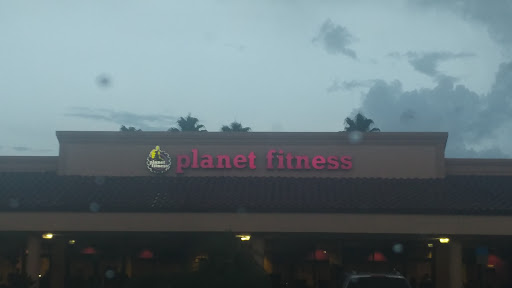 Gym «Planet Fitness», reviews and photos, 18620 NW 67th Ave, Hialeah, FL 33015, USA