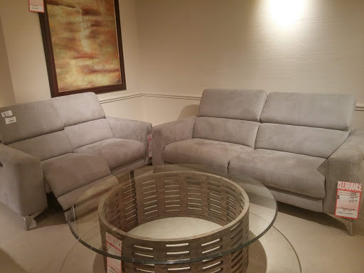 Furniture Store «Star Furniture Clearance Center», reviews and photos, 16515 North Fwy, Houston, TX 77090, USA