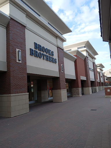 Shopping Mall «Twin Cities Premium Outlets», reviews and photos, 3965 Eagan Outlets Pkwy, Eagan, MN 55122, USA
