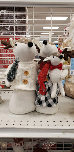 Clothing Store «Ross Dress for Less», reviews and photos, 1700 Norman Dr, Valdosta, GA 31601, USA