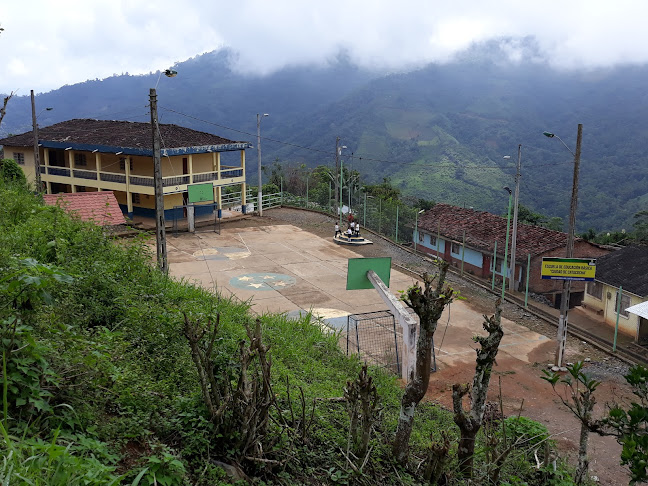 Opiniones de Esc. Ciudad de Catacocha en Chaguarpamba - Escuela