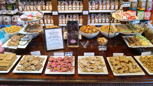 Pet Groomer «Woof Gang Bakery & Grooming Celebration», reviews and photos, 671 Front St #120, Celebration, FL 34747, USA