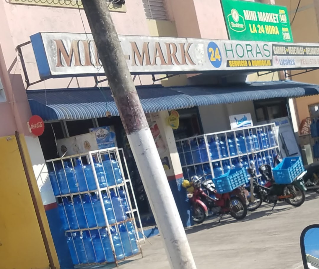 Colmado Mini Market