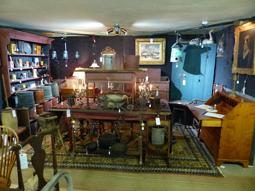 Antique Furniture Store «Hogback Vintage», reviews and photos, 260 Langdell Rd, Johnson, VT 05656, USA