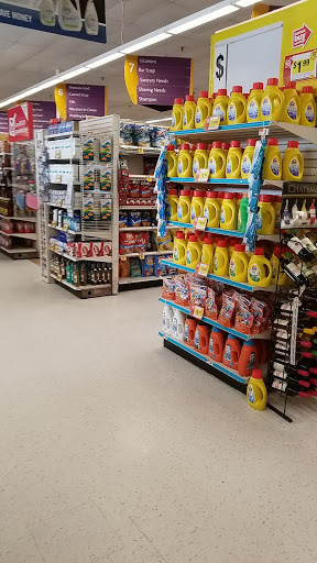 Grocery Store «Stop & Shop», reviews and photos, 64-66 Myrtle Ave, Ridgewood, NY 11385, USA