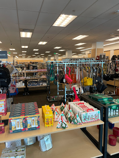 Department Store «Nordstrom Rack Alamo Quarry», reviews and photos, 255 E Basse Rd, San Antonio, TX 78209, USA