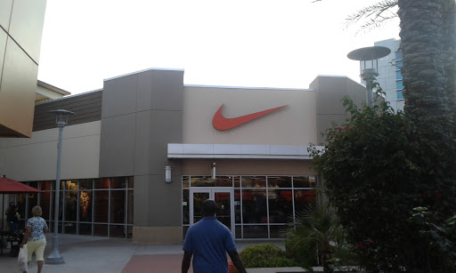 Sporting Goods Store «Nike Factory Store», reviews and photos, 6800 N 95th Ave #590, Glendale, AZ 85301, USA