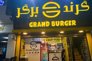 Grand Burger image