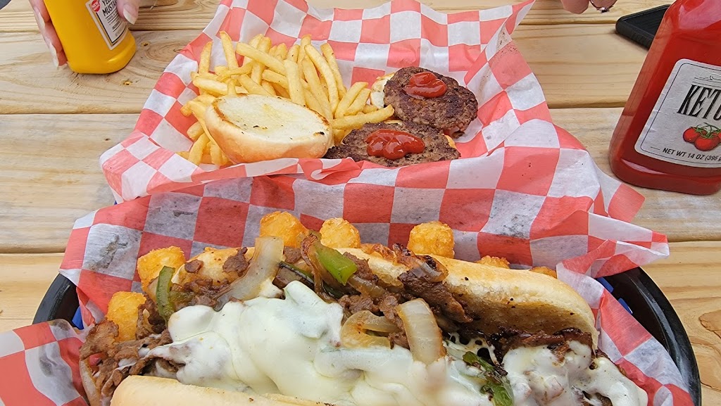 Comet's Coneys & Creamery 41164