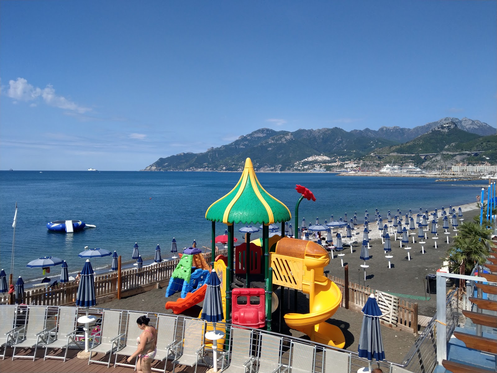 Salerno beach IV photo #9