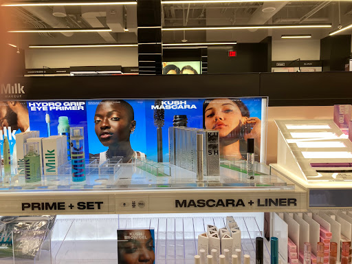 Cosmetics Store «SEPHORA», reviews and photos, 1600 Rio Rd E, Charlottesville, VA 22901, USA