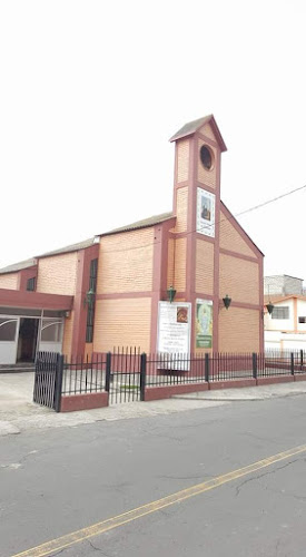 Opiniones de Iglesia Católica Santa Rita de Cascia en Latacunga - Iglesia