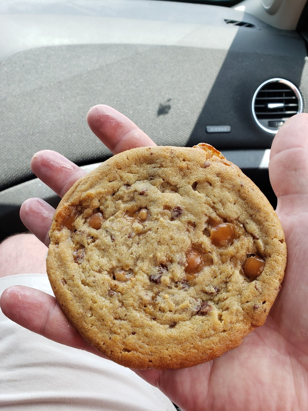 Insomnia Cookies