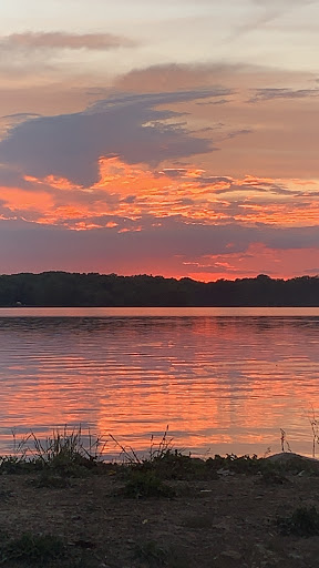 Car Racing Track «Hollywood Gaming at Mahoning Valley Race Course», reviews and photos, 655 N Canfield Niles Rd, Youngstown, OH 44515, USA