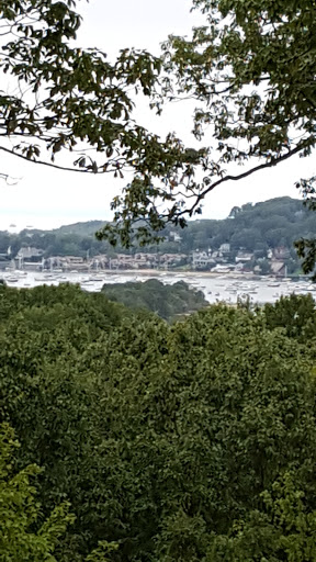 Nature Preserve «Edwin and Gertrude Grace Nature Preserve», reviews and photos, 24 Westbrook Ct, Greenlawn, NY 11740, USA