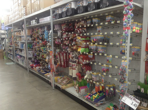 Pet Supply Store «Pet Club Hayward», reviews and photos, 27451 Hesperian Blvd, Hayward, CA 94545, USA