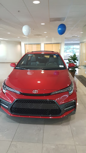 Car Dealer «Toyota of Braintree», reviews and photos, 210 Union St, Braintree, MA 02184, USA