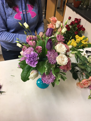 Florist «VIP Flowers», reviews and photos, 11050 SE Powell Blvd #377, Portland, OR 97266, USA