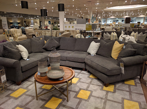 Furniture Store «Havertys Furniture», reviews and photos, 132 Perimeter Ctr W, Atlanta, GA 30346, USA
