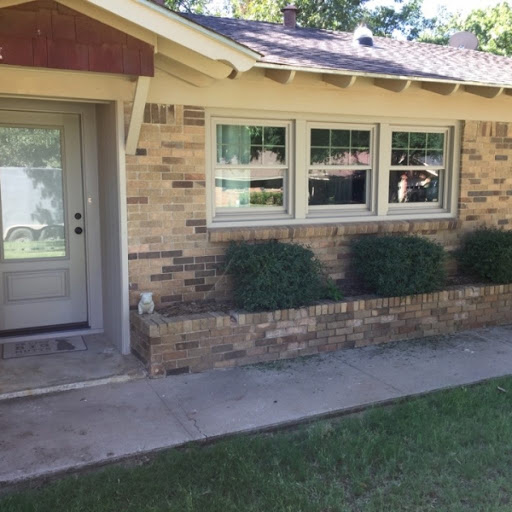 Roofing Contractor «Jones & Associates», reviews and photos, 701 E 40th St, Lubbock, TX 79404, USA