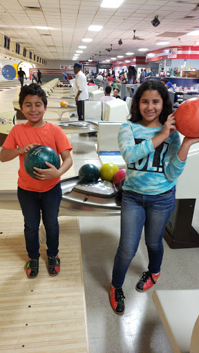 Bowling Alley «Bowl America Woodbridge», reviews and photos, 13409 Occoquan Rd, Woodbridge, VA 22191, USA