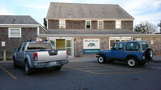 Grocery Store «Block Island Grocery», reviews and photos, 242 Ocean Ave, New Shoreham, RI 02807, USA