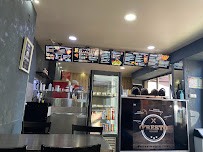 Atmosphère du Restauration rapide O'Resto Pizza Burger Crêpe Salade à Noisy-le-Sec - n°1