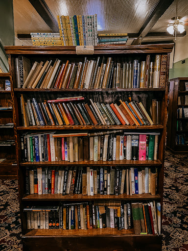 Book Store «Two Sisters Books & More», reviews and photos, 193 Fort Wayne Ave, Richmond, IN 47374, USA