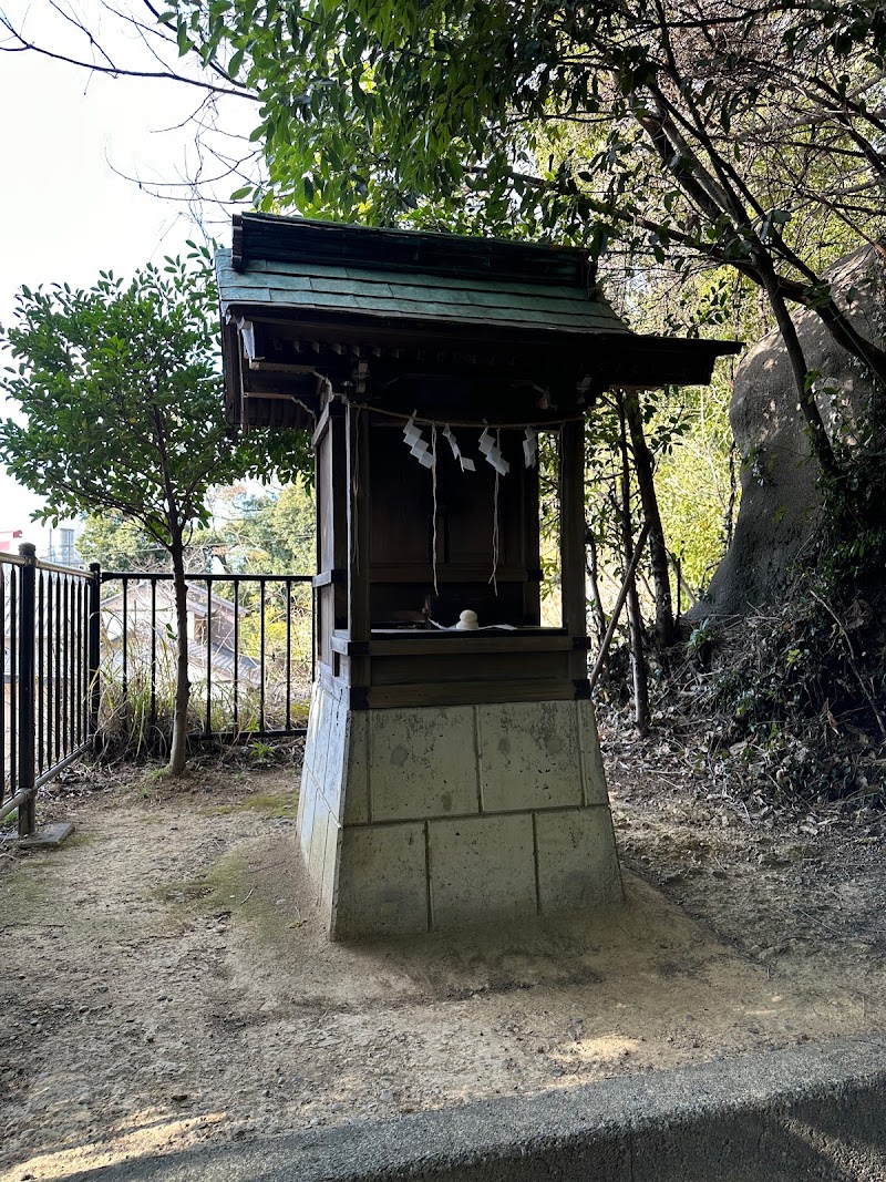 七ッ森神社 (境内社)