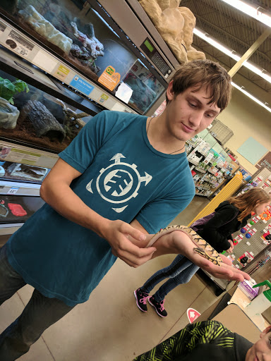 Pet Supply Store «Petco Animal Supplies», reviews and photos, 2210 N Eagle Rd, Meridian, ID 83646, USA