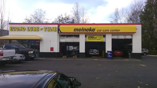 Auto Repair Shop «Meineke Car Care Center», reviews and photos, 9424 Evergreen Way, Everett, WA 98204, USA