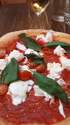 Photo n°40 de Pizzou Pigalle à Paris ()