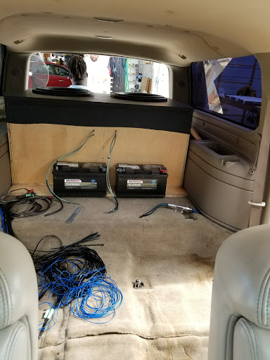 Car Stereo Store «Xtreme Audio Titusville», reviews and photos, 170 Fisher Ave, Titusville, FL 32796, USA